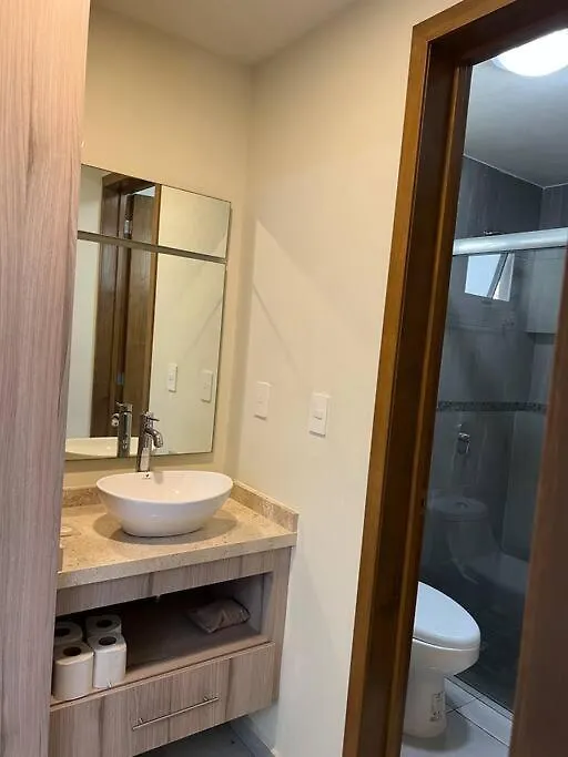 Cancun 2 Bedroom Condo, Pool, Great Wifi & Tvs Mexico