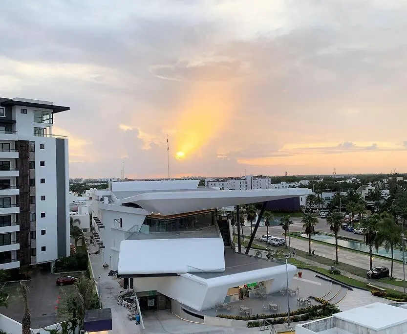 Apartment Cancun 2 Bedroom Condo, Pool, Great Wifi & Tvs Mexico